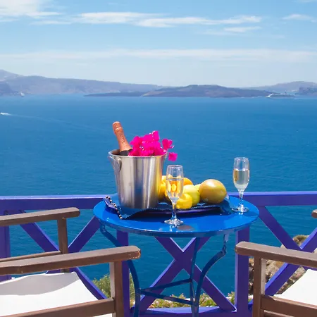 Ifestio Bed & Breakfast Oia