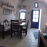 Ifestio Bed & Breakfast Oia