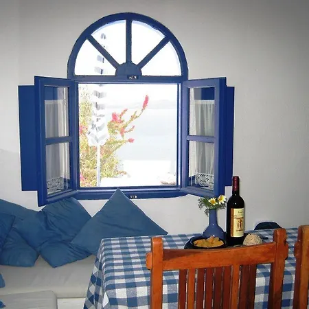 Ifestio Bed & Breakfast 3*