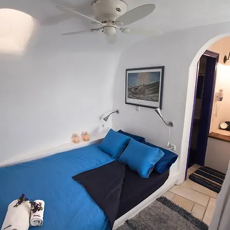 Ifestio Bed & Breakfast 3*