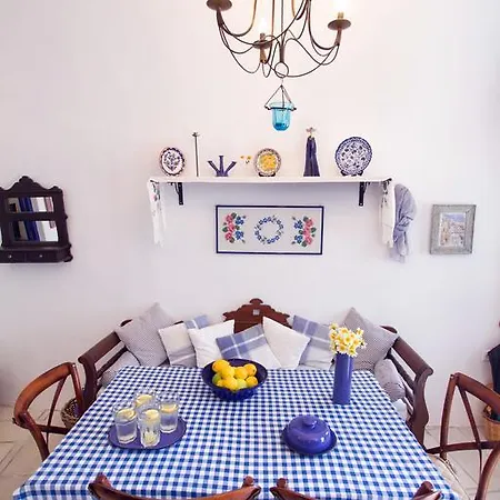 Ifestio Oia (Santorini)