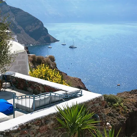 Ifestio Bed & Breakfast Oia (Santorini)