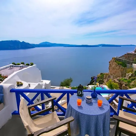 Ifestio Bed & Breakfast Oia (Santorini)