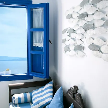 Ifestio 3* Oia (Santorini)