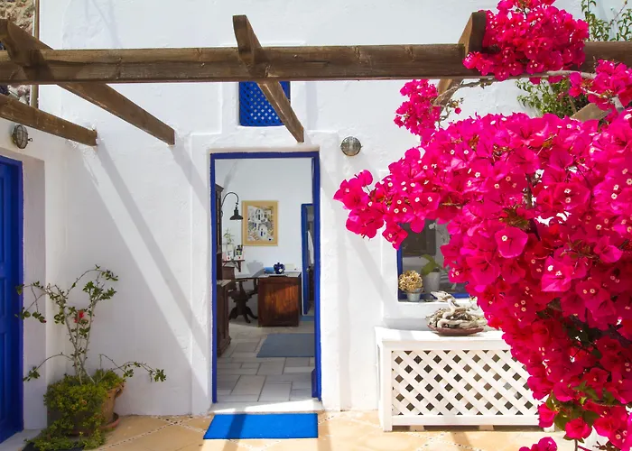 Ifestio Oia (Santorini)