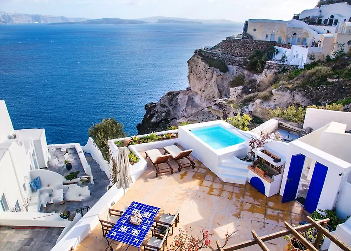 Ifestio Oia (Santorini)