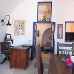 Ifestio B&B 이아