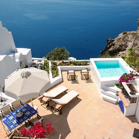 Ifestio לינה וארוחת בוקר 4*