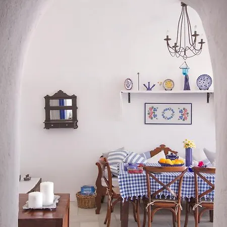 לינה וארוחת בוקר Ifestio